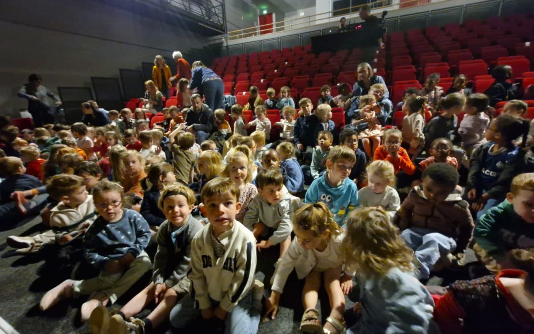 SPECTACLE JMF pour les élèves de maternelle